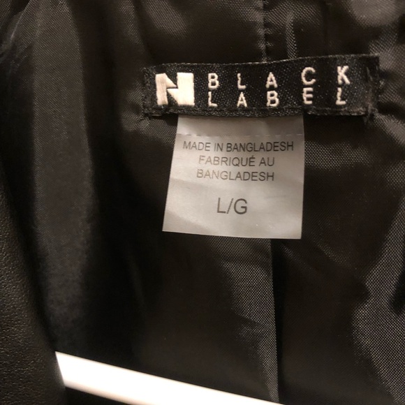 Black Blazer - Picture 3 of 6